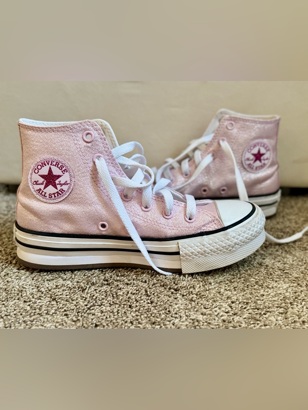 New — Girls Converse Kids High Top